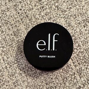 e.l.f. Putty Blush in Bora Bora